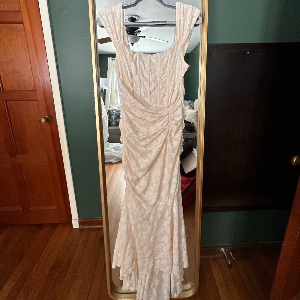 Elegant Ivory Maxi Dress